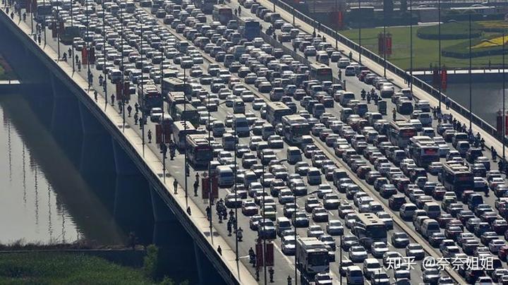 梦见旅游没有赶上车_梦见集体旅游没赶上车_赶集体旅游车梦见没上高速